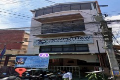 For Sale 3-Story Apartment Building near Escario Street
